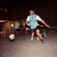 Imagen para el artículo titulado Así deberían ser los (improvisados) campos de fútbol del futuro